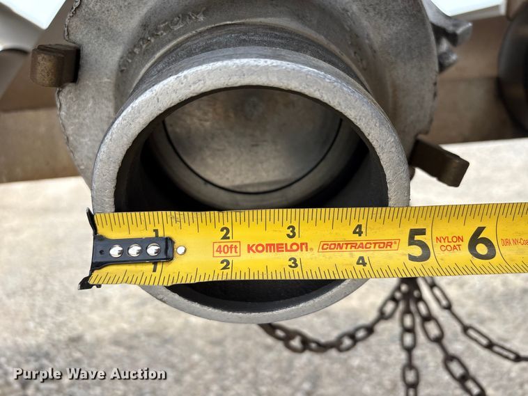 image for item EW1568 1995 Heil fuel trailer