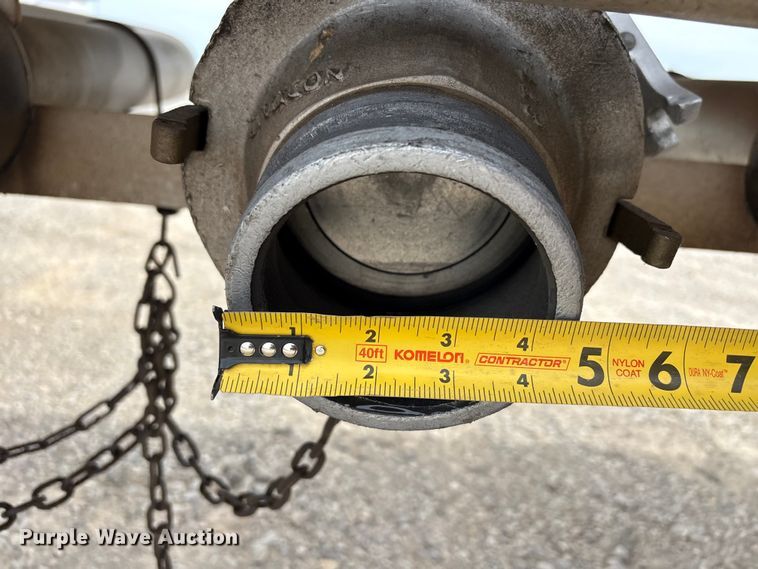 image for item EW1568 1995 Heil fuel trailer
