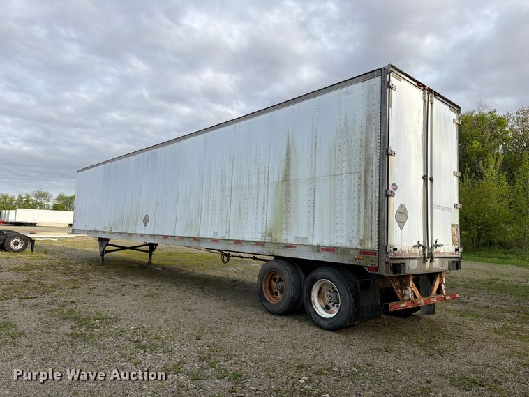 image for item EW2051 2004 Utility Trailer Manufacturer dry van trailer