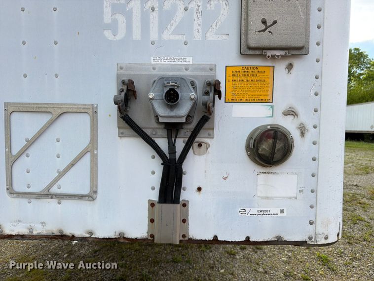 image for item EW2051 2004 Utility Trailer Manufacturer dry van trailer