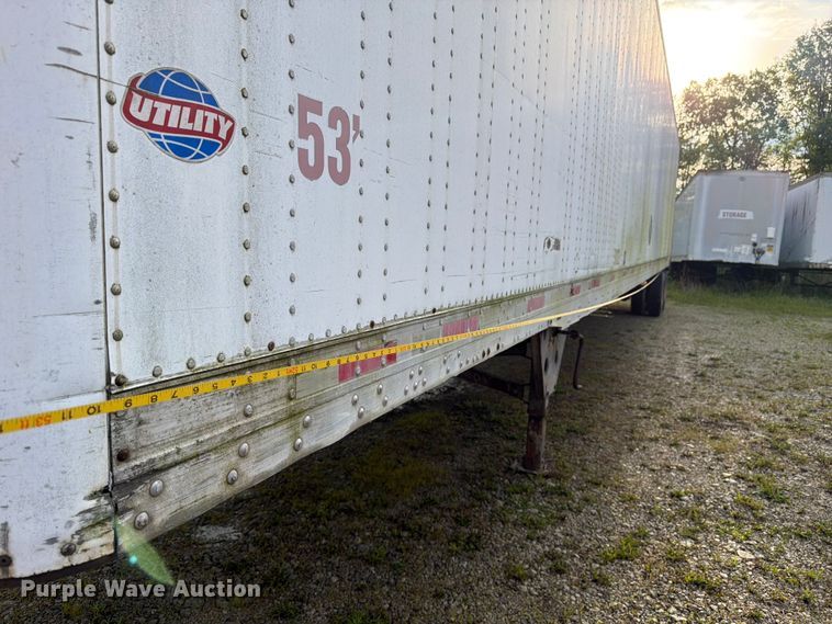 image for item EW2051 2004 Utility Trailer Manufacturer dry van trailer