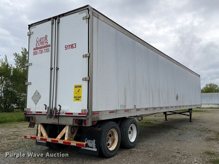 image for item EW2059 2004 Utility dry van trailer