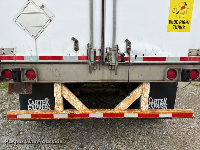 image for item EW2059 2004 Utility dry van trailer