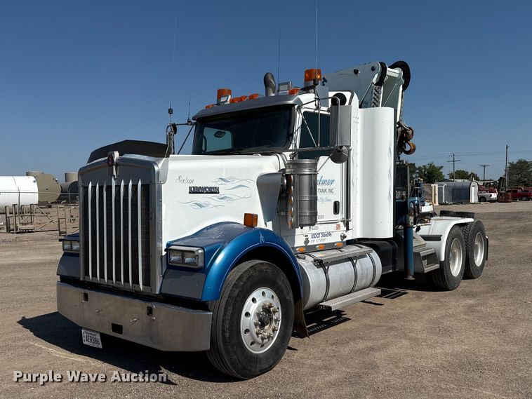 image for item EW4020 2009 Kenworth W900 crane truck