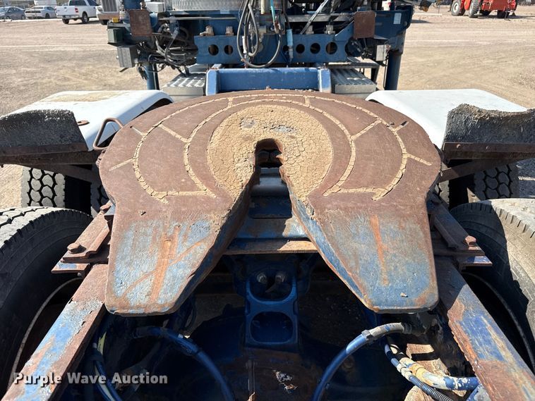 image for item EW4020 2009 Kenworth W900 crane truck
