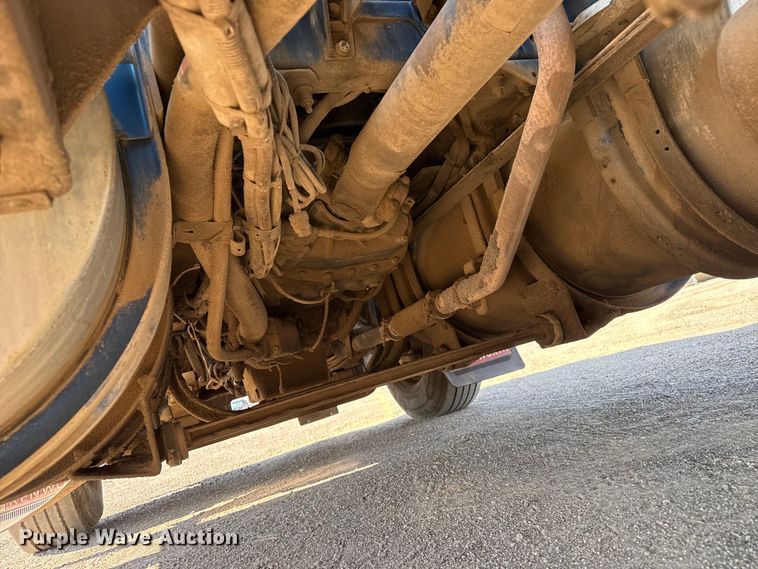 image for item EW4020 2009 Kenworth W900 crane truck