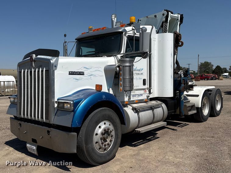 image for item EW4021 2009 Kenworth W900 crane truck