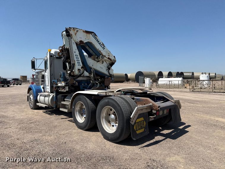image for item EW4021 2009 Kenworth W900 crane truck