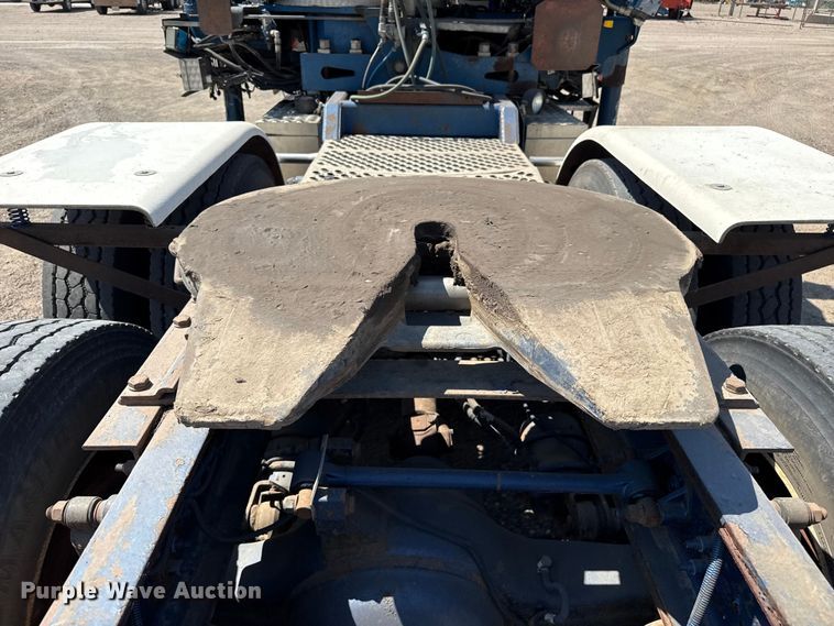 image for item EW4021 2009 Kenworth W900 crane truck