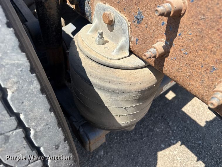 image for item EW4021 2009 Kenworth W900 crane truck