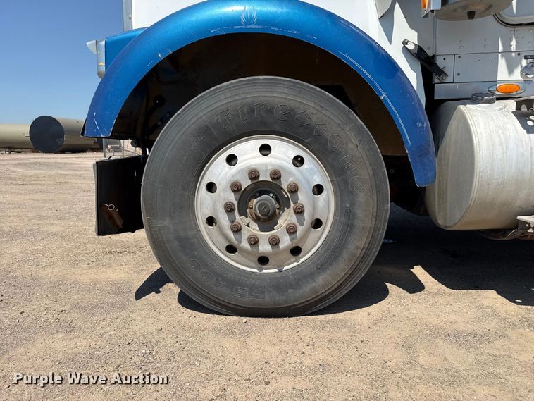 image for item EW4021 2009 Kenworth W900 crane truck