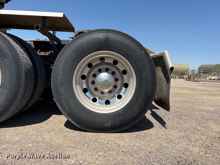 image for item EW4021 2009 Kenworth W900 crane truck