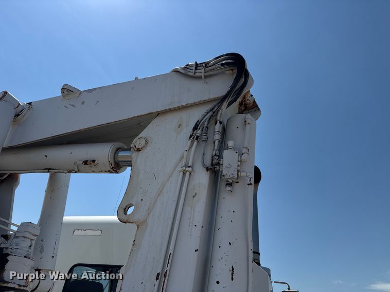 image for item EW4024 2006 Kenworth W900 crane truck