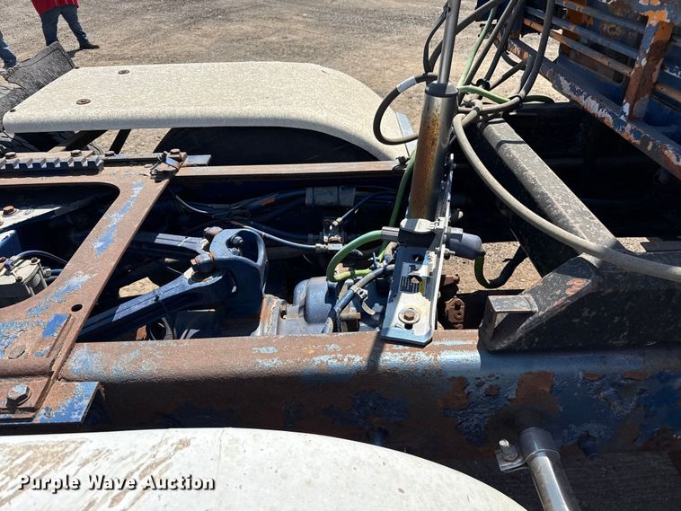 image for item EW4024 2006 Kenworth W900 crane truck