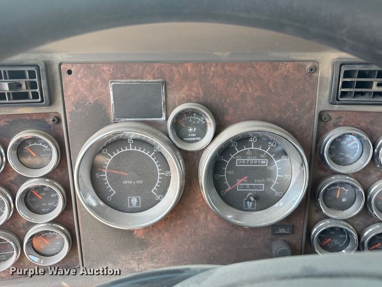 image for item EW4024 2006 Kenworth W900 crane truck
