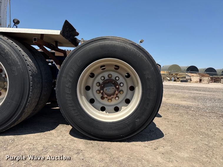 image for item EW4024 2006 Kenworth W900 crane truck