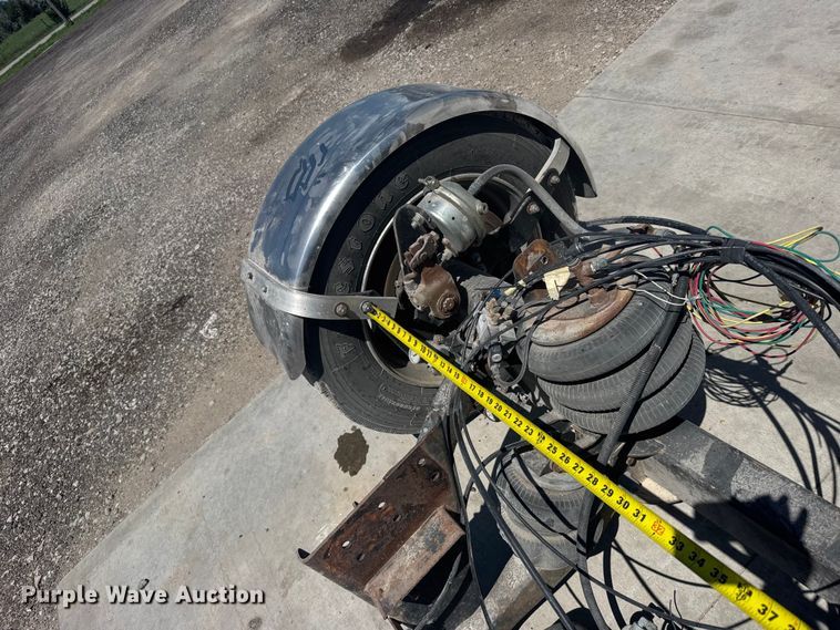 image for item EW4975 Lift axle