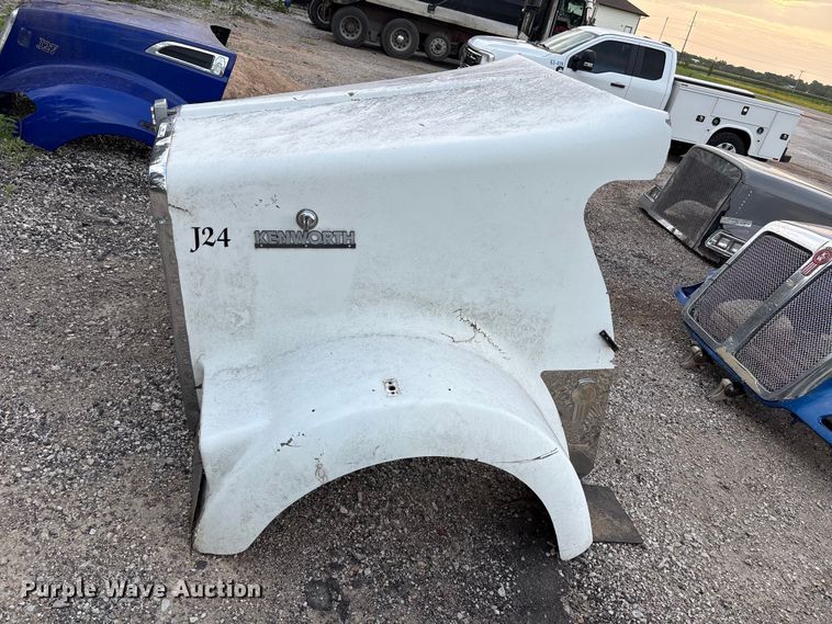 image for item EW8993 (4) semi truck hoods