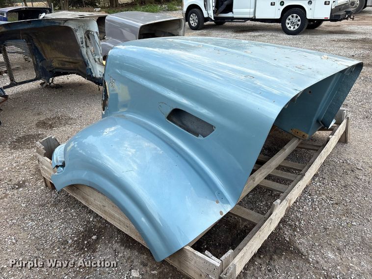 image for item EW8993 (4) semi truck hoods