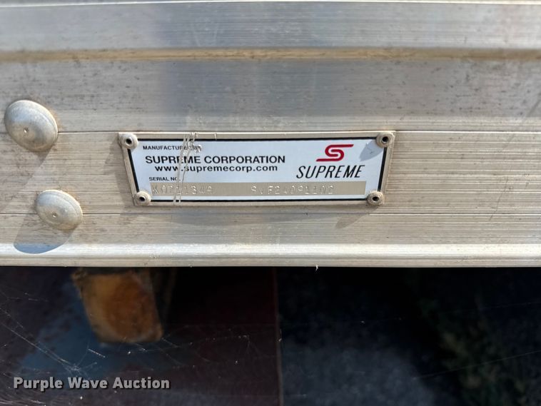 image for item EX2055 Supreme SVF24091102 box bed