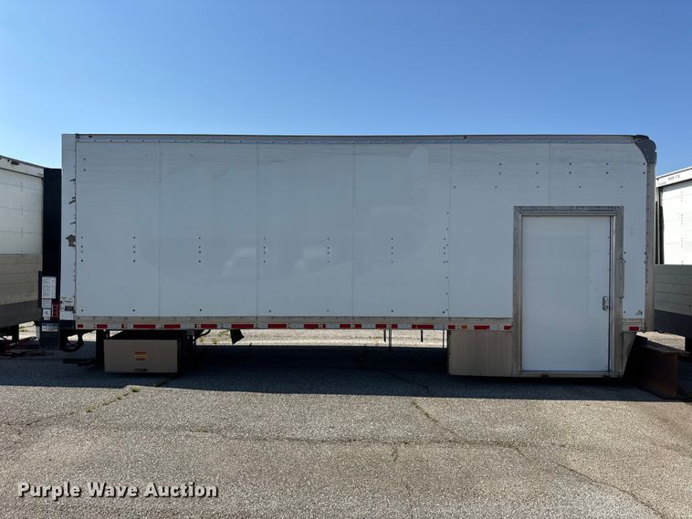 image for item EX2056 Supreme SVF24091102 box bed