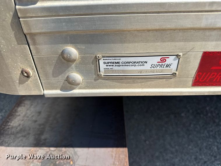 image for item EX2056 Supreme SVF24091102 box bed