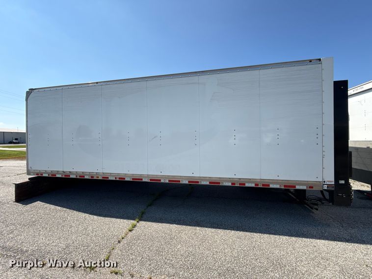 image for item EX2057 Supreme SVF24091102 box bed