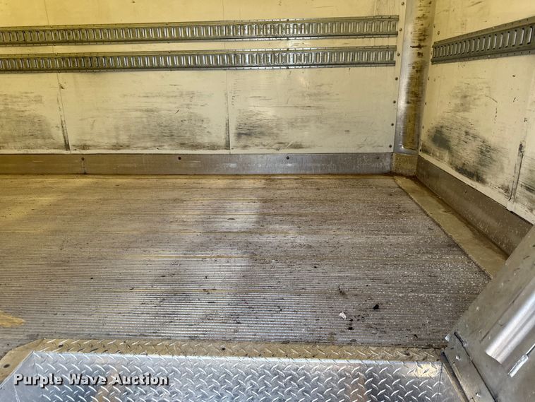 image for item EX2057 Supreme SVF24091102 box bed
