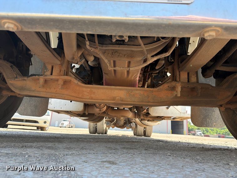 image for item EX4026 2012 Peterbilt 389 semi truck