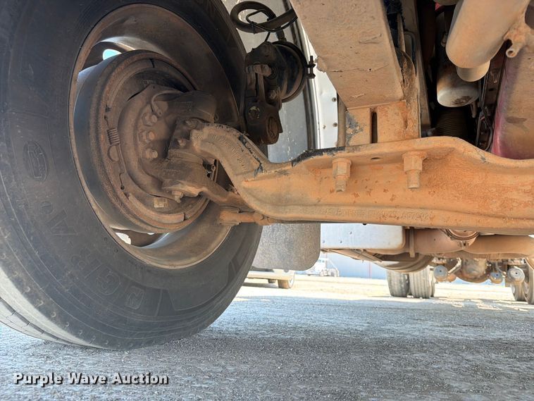 image for item EX4026 2012 Peterbilt 389 semi truck