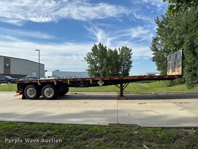 image for item FB5744 2013 Great Dane FSP-0024-00090 flatbed trailer