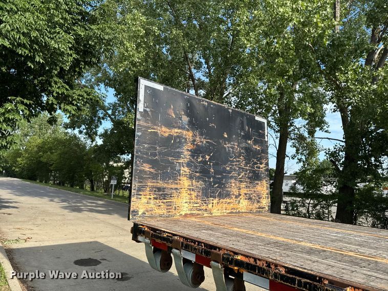 image for item FB5744 2013 Great Dane FSP-0024-00090 flatbed trailer