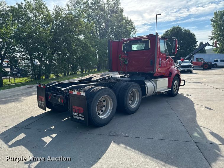 image for item FB5747 2015 International Prostar 122 semi truck