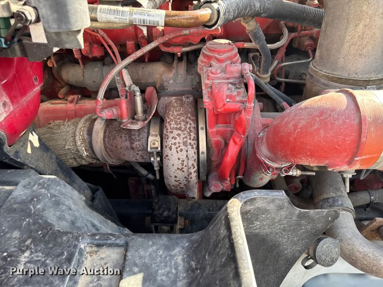 image for item FB5747 2015 International Prostar 122 semi truck