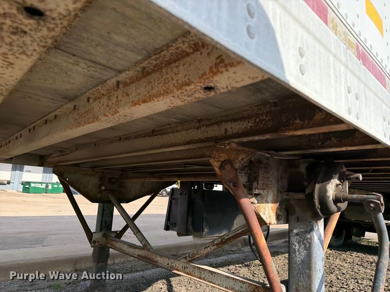 image for item FC0982 1999 Trailmobile dry van trailer