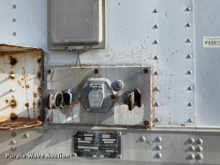 image for item FC0982 1999 Trailmobile dry van trailer
