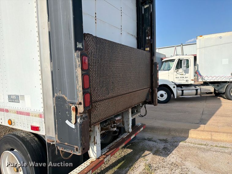 image for item FC0982 1999 Trailmobile dry van trailer