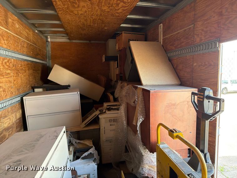 image for item FC0982 1999 Trailmobile dry van trailer