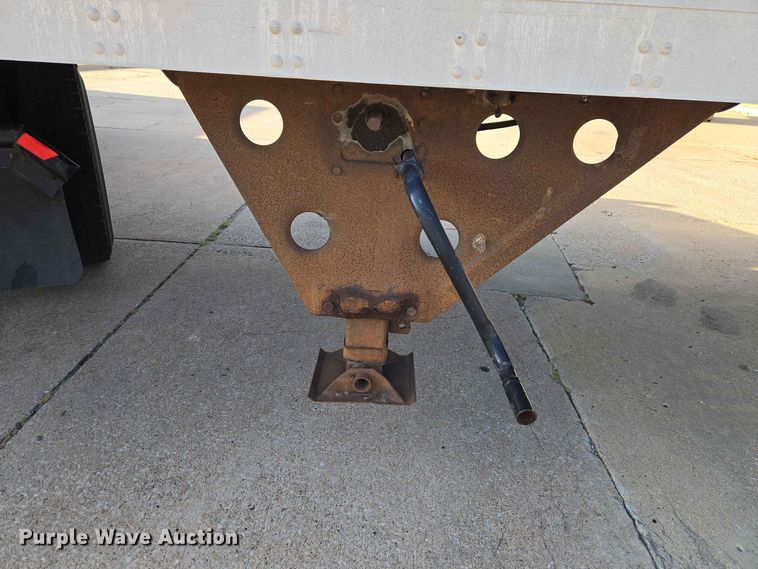 image for item FC0985 1998 Utility Trailer VS2DC dry van trailer