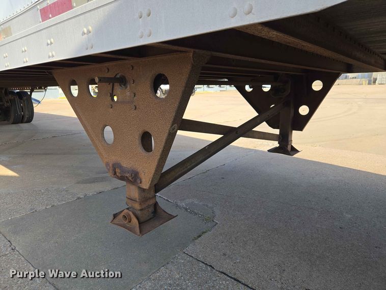 image for item FC0985 1998 Utility Trailer VS2DC dry van trailer