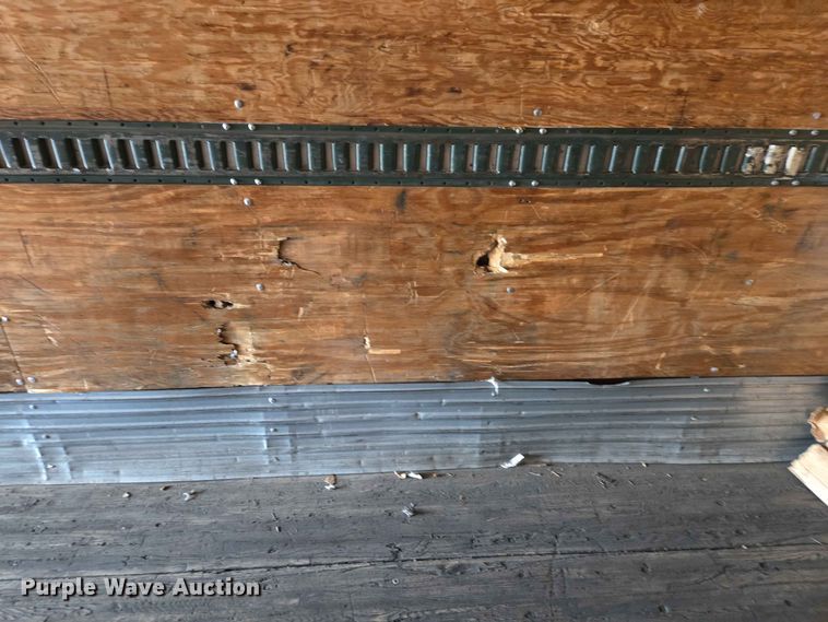 image for item FC0985 1998 Utility Trailer VS2DC dry van trailer