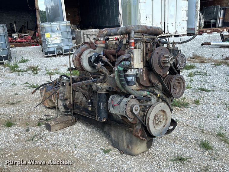 image for item FC1898 Cummins NTC-350 engine