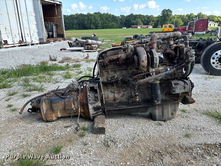image for item FC1898 Cummins NTC-350 engine