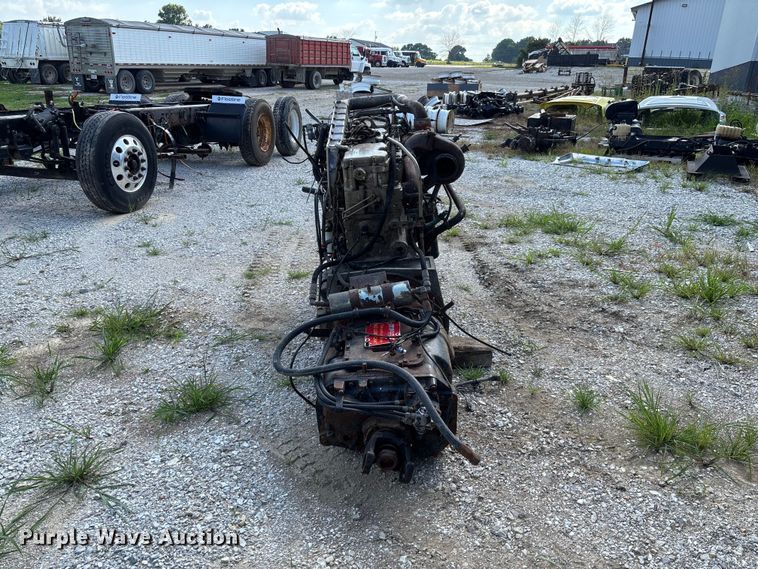 image for item FC1898 Cummins NTC-350 engine