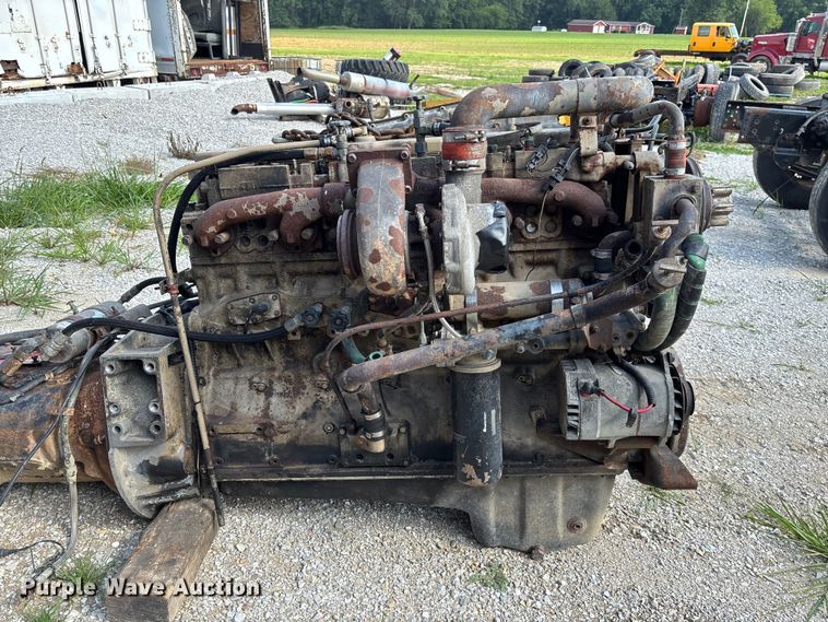 image for item FC1898 Cummins NTC-350 engine