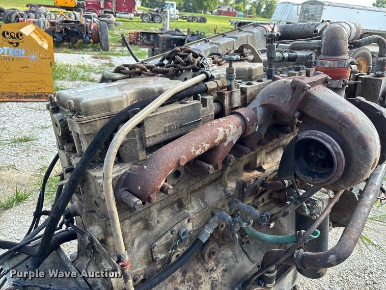 image for item FC1898 Cummins NTC-350 engine