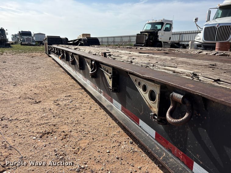 image for item FC2471 2000 Fontaine Specialized Inc 503MFD lowboy equipment trailer