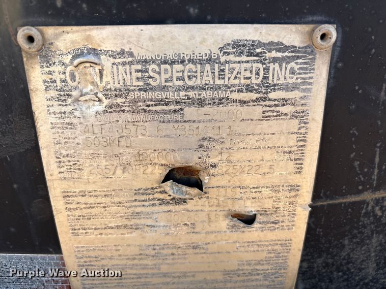 image for item FC2471 2000 Fontaine Specialized Inc 503MFD lowboy equipment trailer