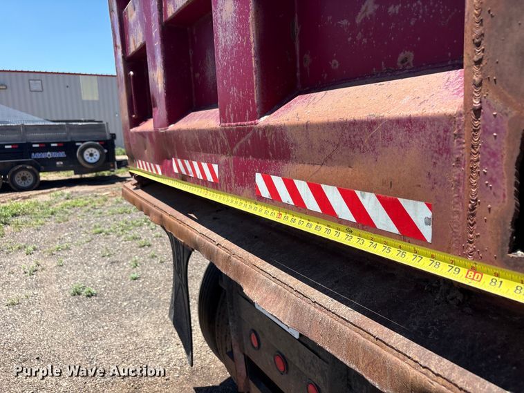 image for item FC2491 1994 Broco DS dump trailer