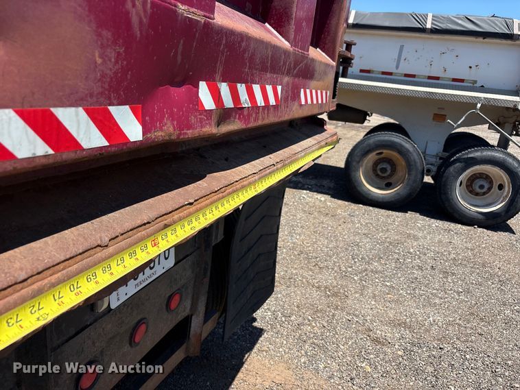 image for item FC2491 1994 Broco DS dump trailer